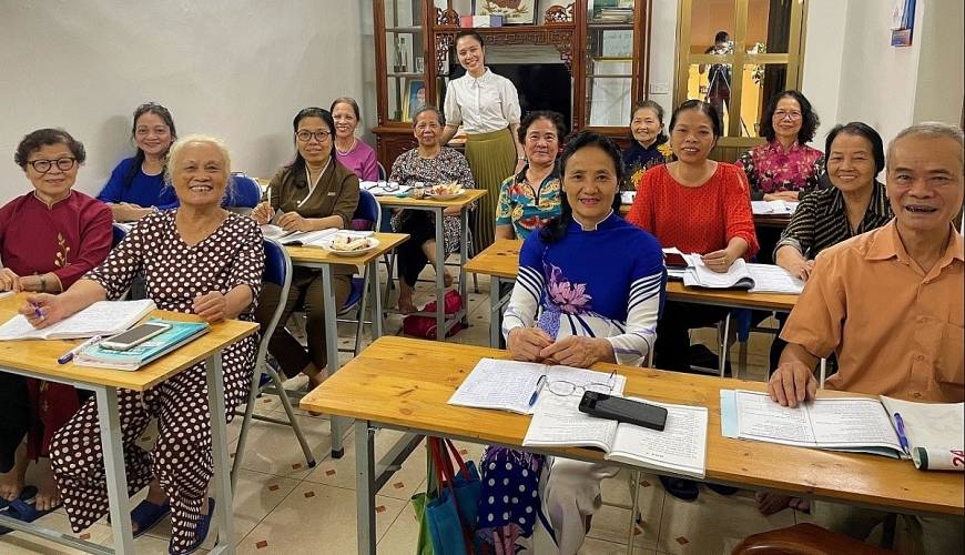 Phát huy vai trò NCT trong xây dựng xã hội học tập