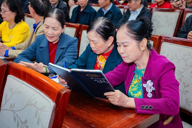 Cử tri kỳ vọng vào chương trình hành động của ông Vũ Văn Tiến