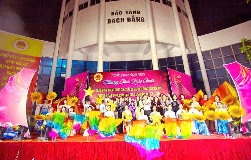        Phường Quảng Yên tổ chức chương trinh  liên hoan văn nghệ chào mừng thành công cuộc bầu cử ĐBQH khóa XVI và đại biểu HĐND các cấp nhiệm kỳ 2026-2031.