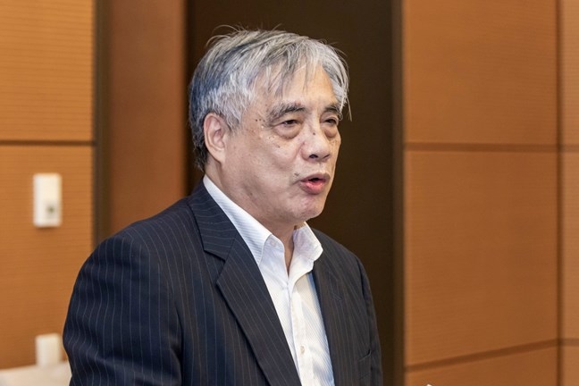 PGS.TS Trần Đình Thiên - Ủy viên Đoàn Chủ tịch, Chủ nhiệm Hội đồng tư vấn về Kinh tế UBTƯ MTTQ Việt Nam phát biểu tại Hội nghị