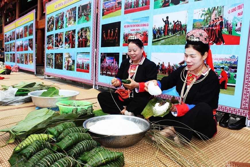 Giữ lửa truyền thống từ lễ hội Bằng Cả 