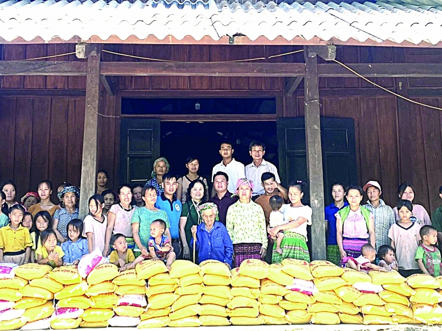 vẫn bền bỉ lao động