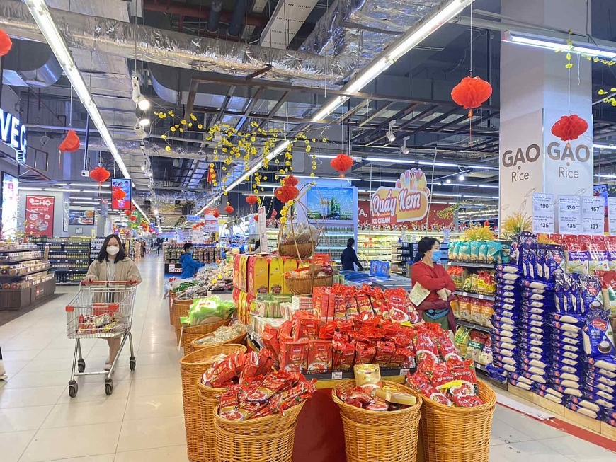 Không khí Tết ngập tràn tại siêu thị WinMart