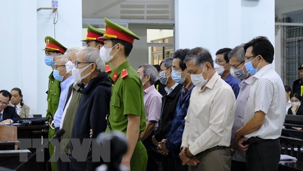 Các bị cáo tại phiên tòa. (Ảnh: Đặng Tuấn/TTXVN)