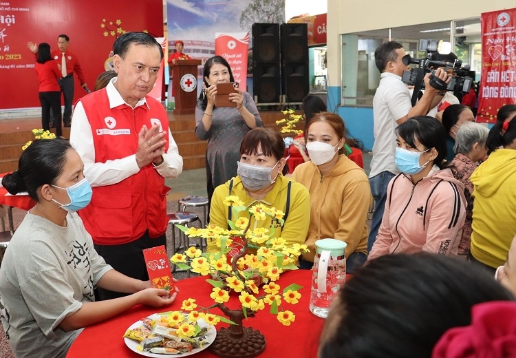 Ngày hội “Tết Nhân ái” Xuân Quý Mão dành cho 200 bà con có hoàn cảnh khó khăn