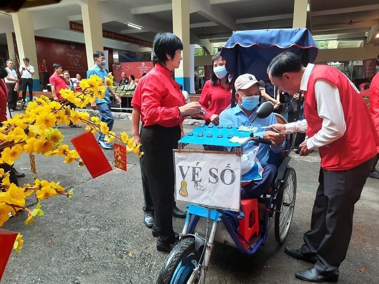 Ngày hội “Tết Nhân ái” Xuân Quý Mão dành cho 200 bà con có hoàn cảnh khó khăn