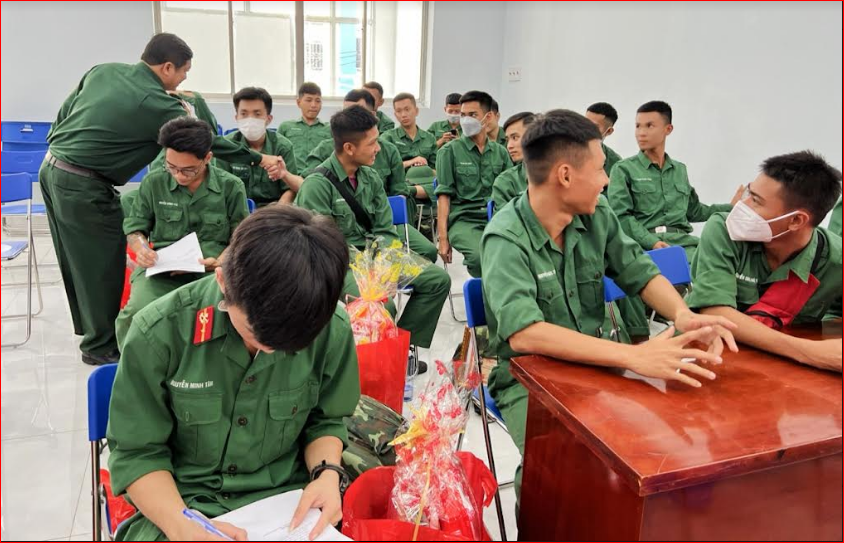 Trung tâm Trợ giúp Pháp lý Nhà nước TP Hồ Chí Minh: Đồng hành với địa phương chăm lo Tết Qúy Mão 2023