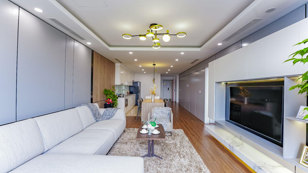 Phòng khách – không gian sinh hoạt chung của gia đình trở nên tinh tế hơn nhờ trang bị đèn Led âm trần cao cấp Philips kiểu dáng hiện đại, sang trọng