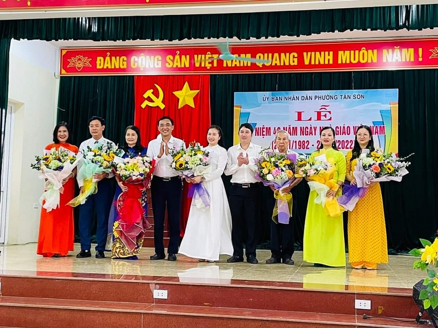 Nâng cao chất lượng giáo dục toàn diện, xứng danh đơn vị anh hùng