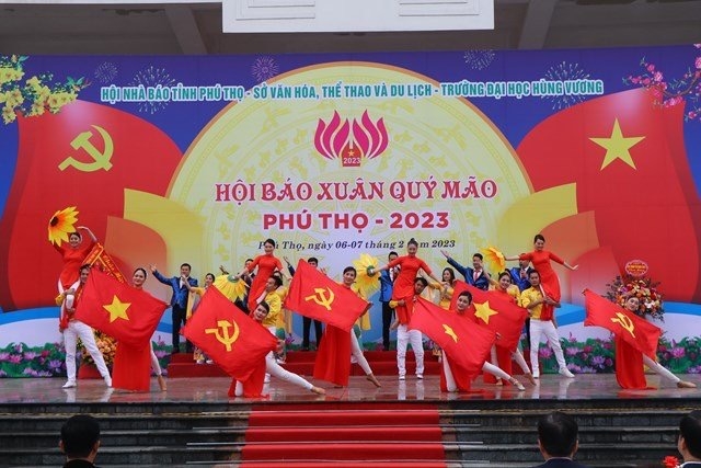 Phú Thọ: Khai mạc Hội báo Xuân Quý Mão 2023