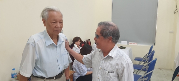 nguoi cao tuoi can biet