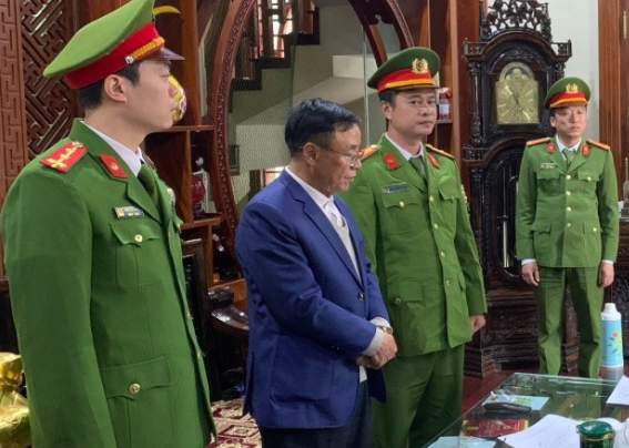 Vì sao cựu Phó Chủ tịch UBND tỉnh Hà Nam bị khởi tố, bắt tạm giam?