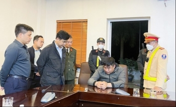 Lào Cai: Khởi tố đối tượng tông trọng thương CSGT tội "Giết người"