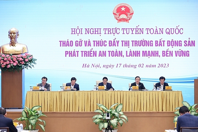 Thủ tướng nêu rõ, càng trong khó khăn, thách thức, các chủ thể liên quan càng phải đoàn kết, phát huy tinh thần trách nhiệm - Ảnh: VGP/Nhật Bắc