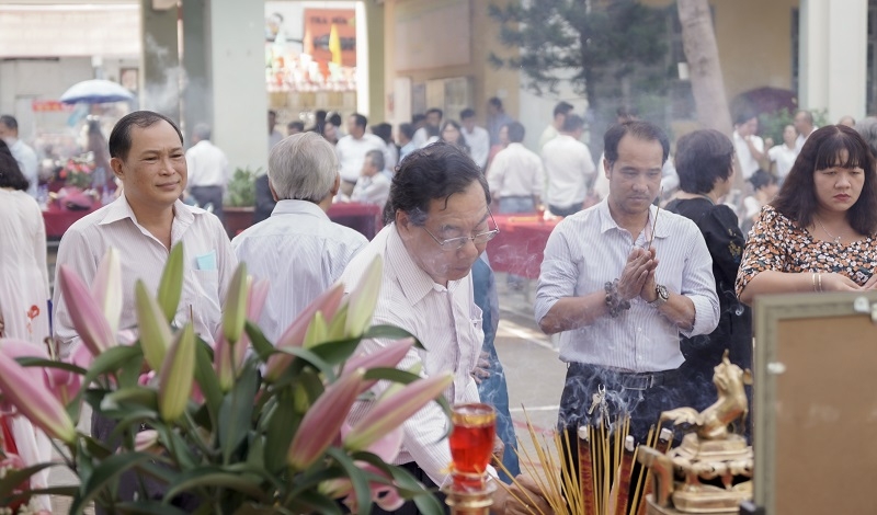 Trường THPT Lê Thánh Tôn: Tổ chức Lễ giỗ vua Lê Thánh Tôn lần thứ 526 (1497-2023)