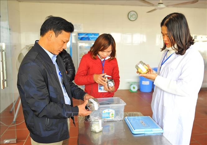 Tăng cường biện pháp bảo đảm an toàn thực phẩm đối với bếp ăn tập thể