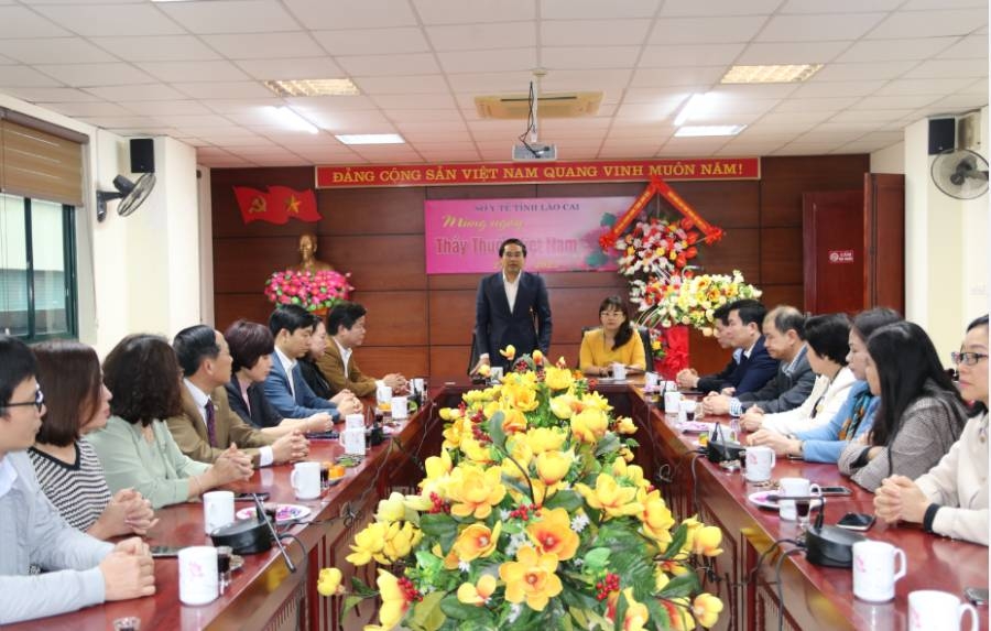 Các tỉnh Phú Thọ, Yên Bái, Lào Cai: Gặp mặt kỷ niệm 68 năm Ngày Thầy thuốc Việt Nam