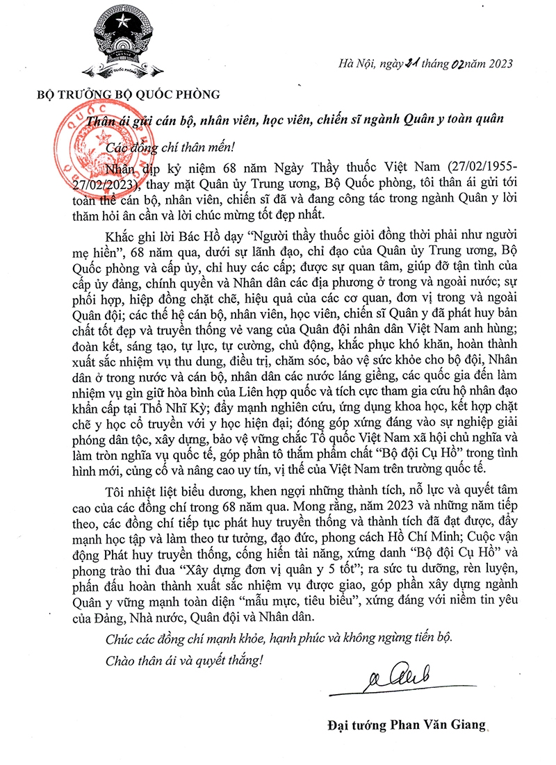 Đại tướng Phan Văn Giang gửi thư chúc mừng cán bộ, nhân viên, học viên, chiến sỹ ngành Quân y nhân Ngày Thầy thuốc Việt Nam