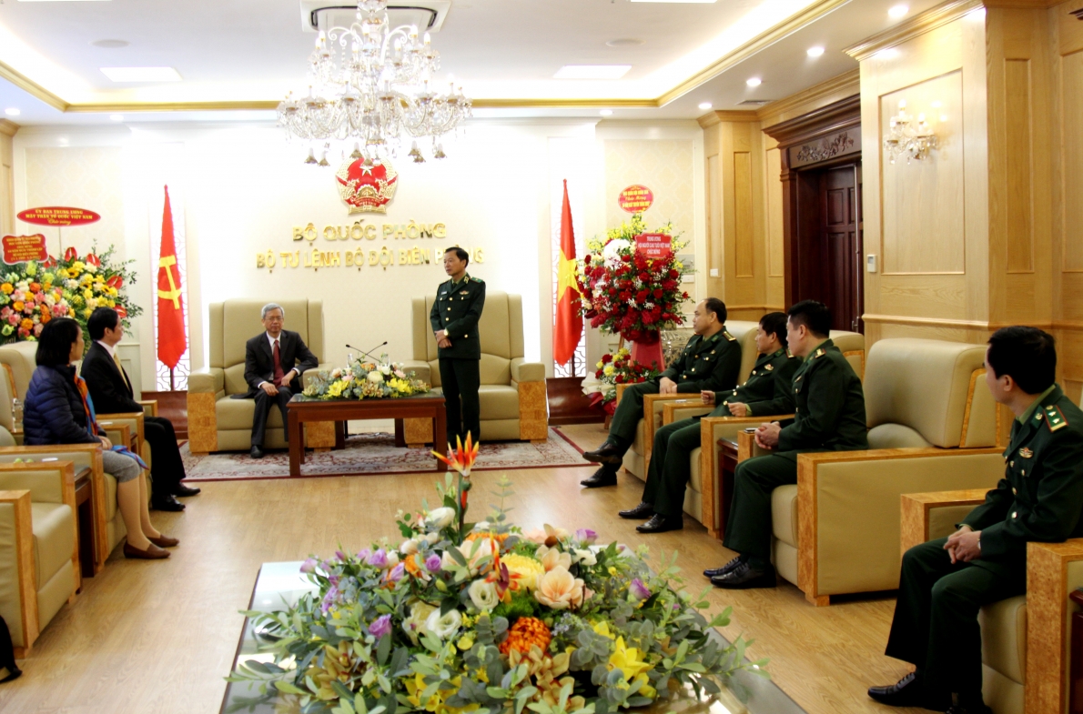 Thiếu tướng Lê Văn Phúc cảm ơn lãnh đạo Trung ương Hội NCT Việt Nam