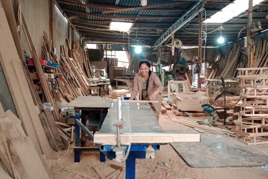 Giúp nhau phát triển kinh tế vươn lên thoát nghèo