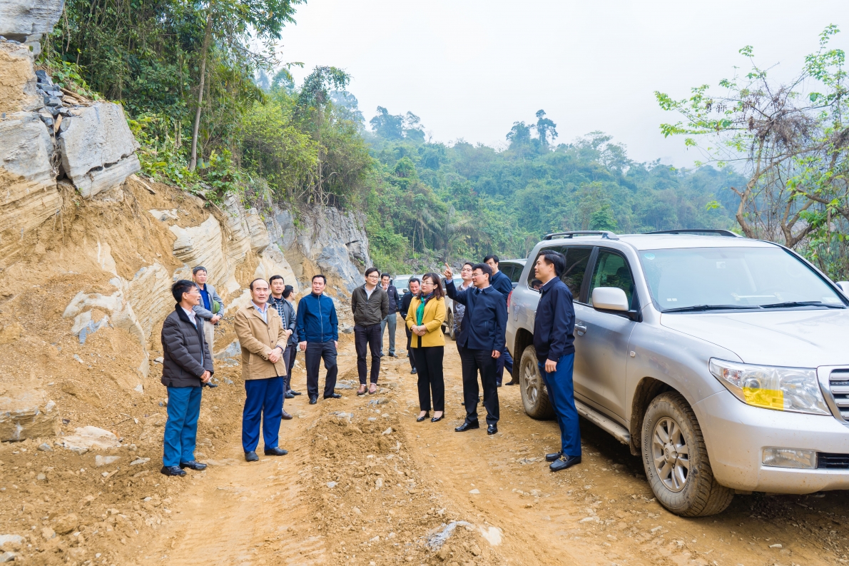 Tỉnh Lào Cai: Thực hiện đồng bộ, linh hoạt các chính sách, giải pháp để thúc đẩy tăng trưởng kinh tế