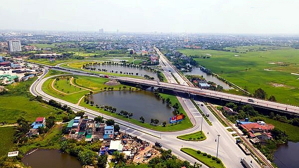 Hạ tầng giao thông Nam Định kết nối với các địa phương.