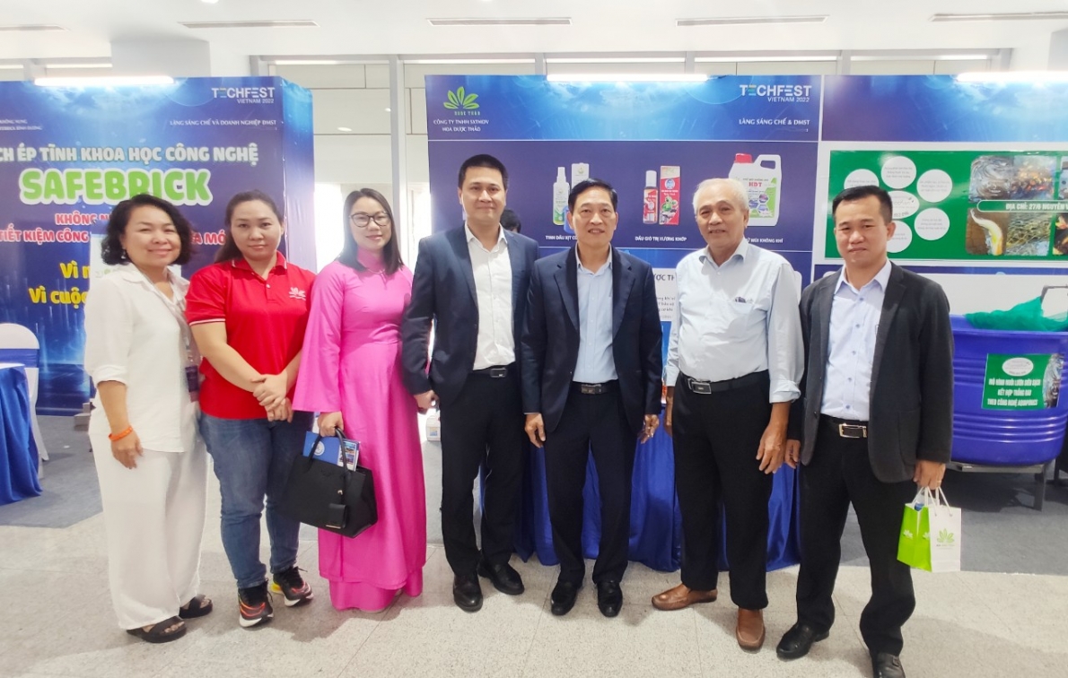 Khát vọng của doanh nhân cao tuổi Bùi Văn Cứ