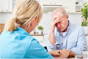 Người cao tuổi cần biết: Cách phòng tránh bệnh alzheimer