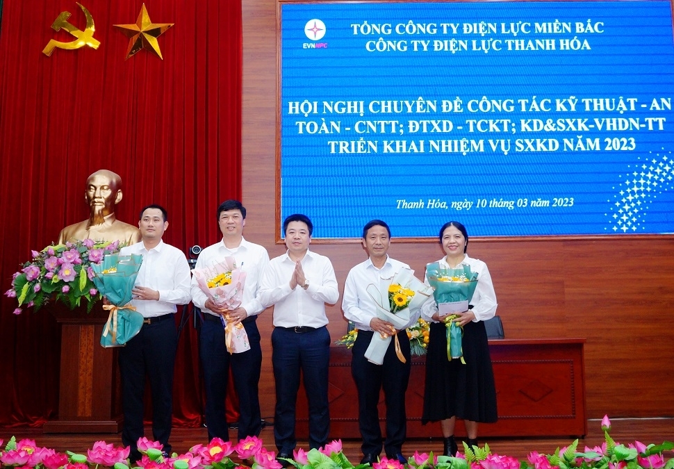 PC Thanh Hóa tổ chức Hội nghị chuyên đề triển khai nhiệm vụ sản xuất kinh doanh năm 2023