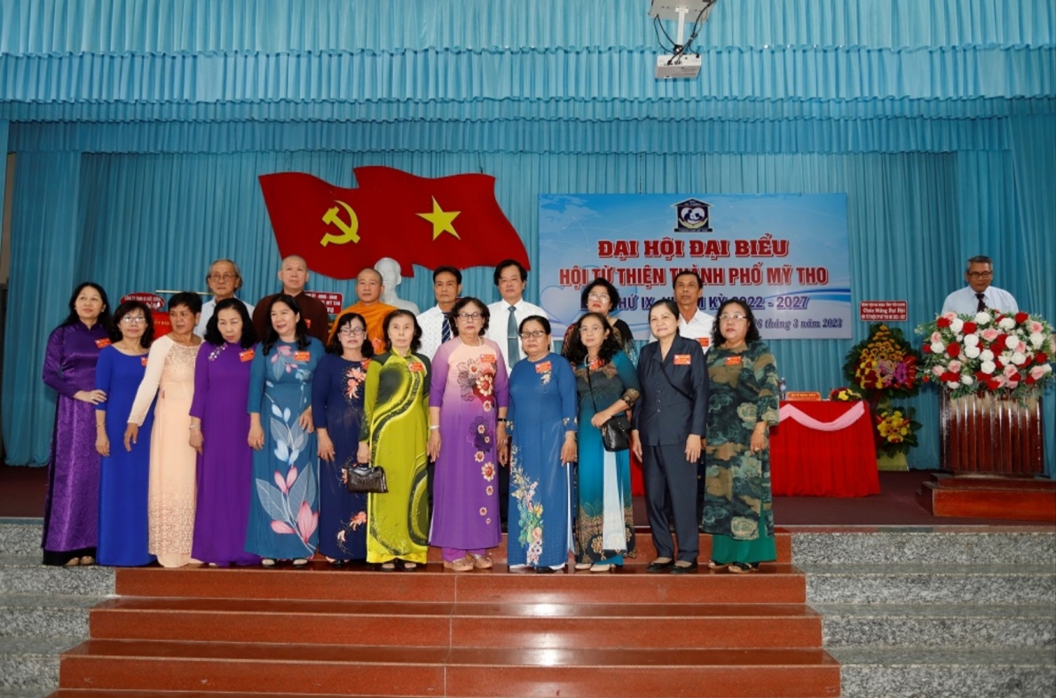 Hơn 35 tỷ đồng trao yêu thương, chung tay vì người nghèo