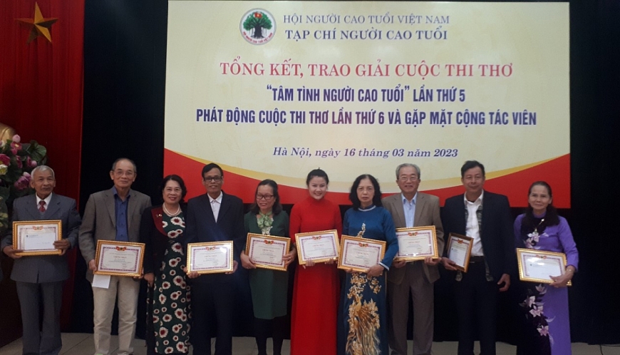 Cuộc thi thơ “Tâm tình người cao tuổi”: “Sân chơi” bổ ích giúp NCT sống vui, sống khỏe