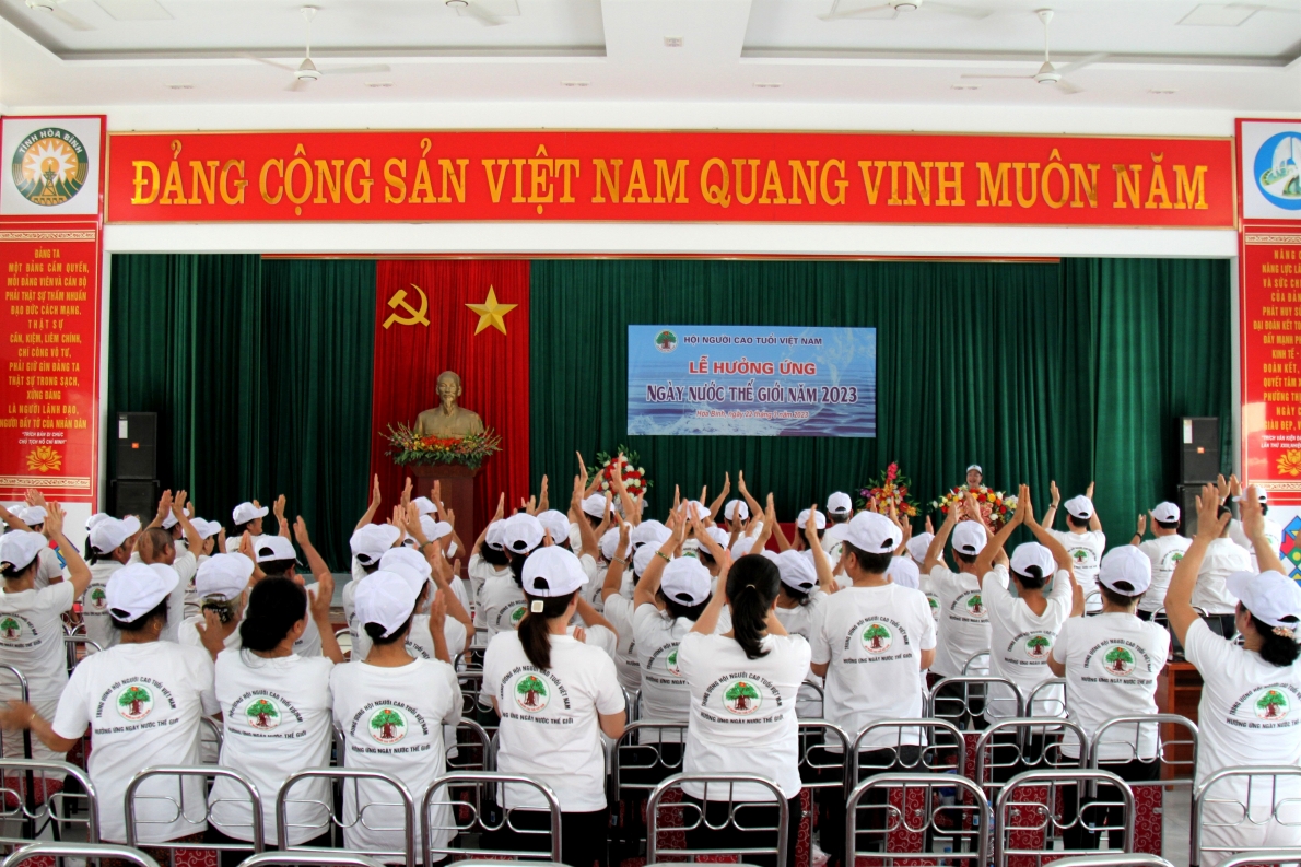 Các đại biểu hưởng ứng Ngày Nước thế giới