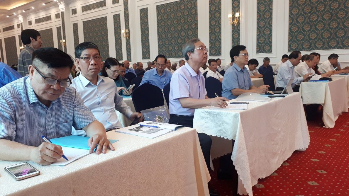 Tập huấn chính sách, pháp luật và những nội dung liên quan về công tác chăm sóc NCT