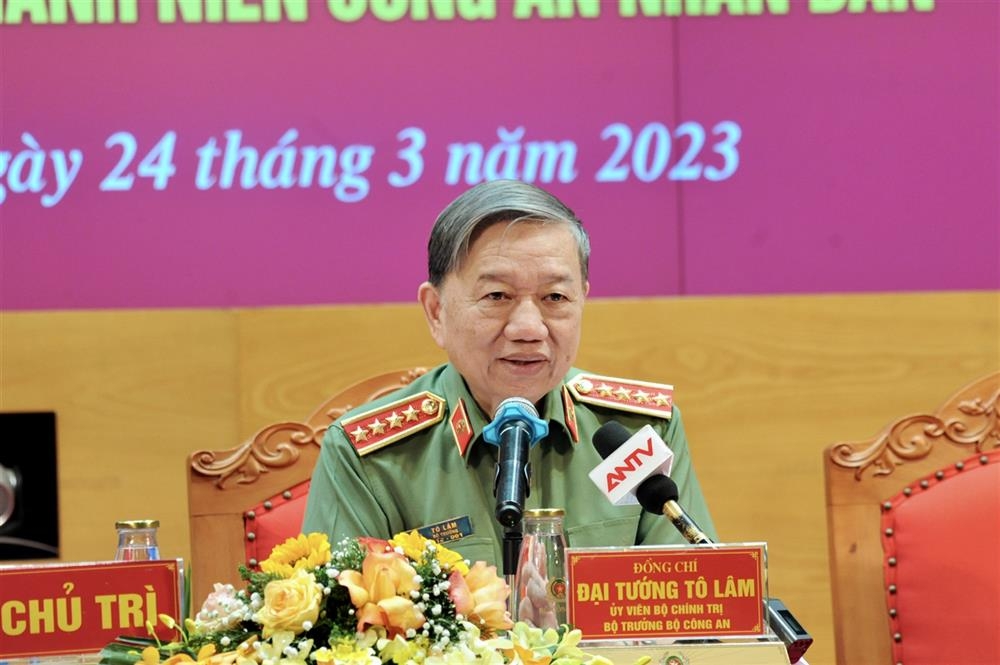 Bộ trưởng Bộ Công an Tô Lâm: Bộ đang chỉ đạo các đơn vị chức năng nghiên cứu, đề xuất hướng dẫn thực hiện chế độ phụ cấp đặc thù đối với lực lượng Công an xã.