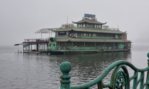 Không xem xét đưa du thuyền Hồ Tây hoạt động trở lại