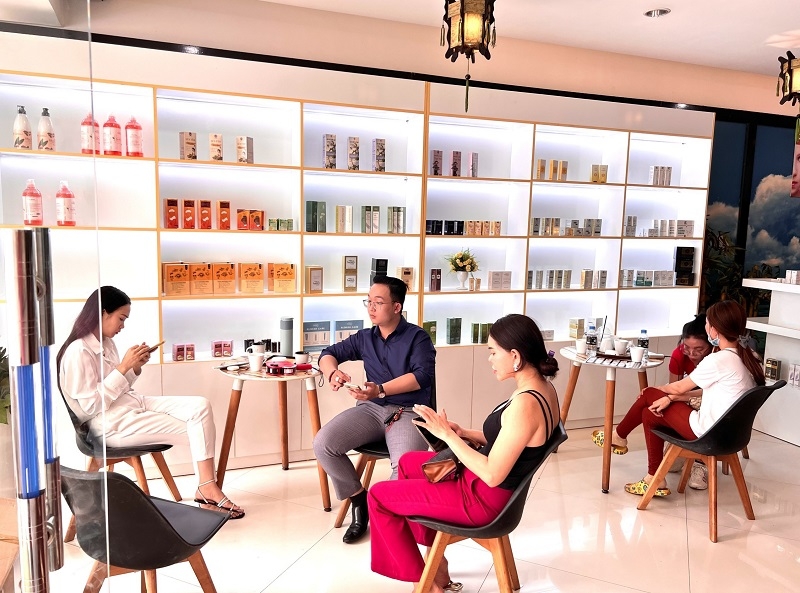 Hoa hậu Doanh nhân toàn cầu 2022: Càng đau khổ, mất mát tôi càng mạnh mẽ và hoàn thiện bản thân hơn