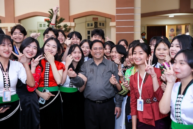 Thủ tướng Phạm Minh Chính thăm và làm việc, kiểm tra một số công trình trọng điểm trên địa bàn tỉnh Điện Biên.