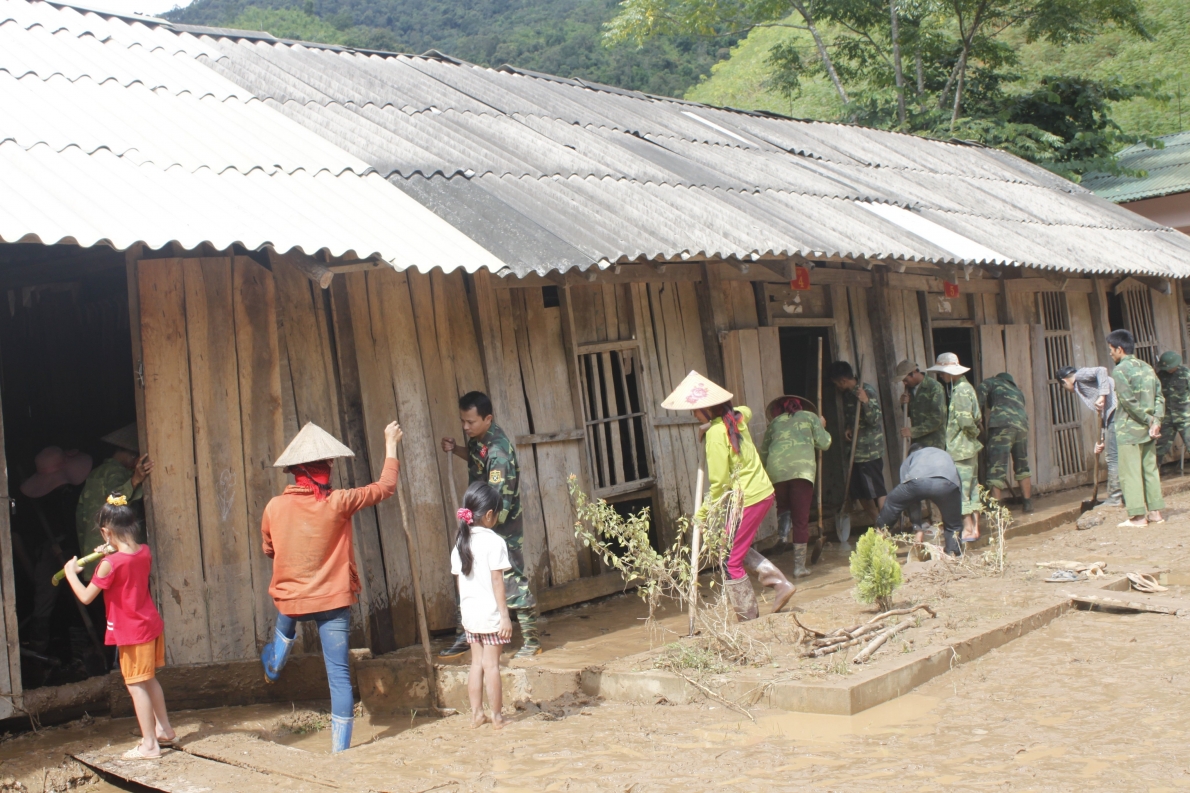 Thực hiện tốt “Phát triển kinh tế, xã hội theo mô hình bộ đội gắn với dân bản vùng dân tộc thiểu số và miền núi”