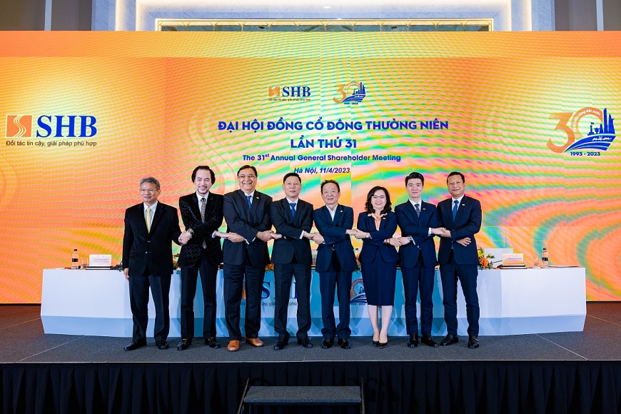 Hội đồng quản trị nhiệm kỳ 2022 – 2027 ra mắt Đại hội đồng cổ đông