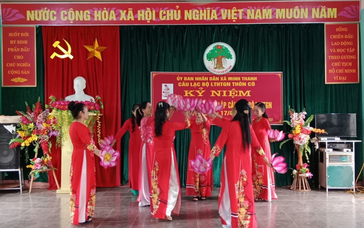 Kỷ niệm một năm ngày thành lập CLB Liên thế hệ thôn Cò