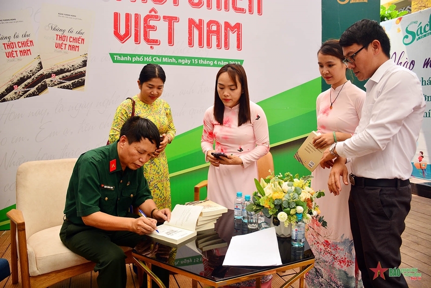 Giới thiệu cuốn sách “Những lá thư thời chiến ở việt nam”
