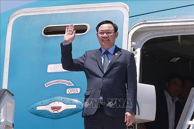 Chủ tịch Quốc hội Vương Đình Huệ đến Sân bay José Martí. Ảnh: Doãn Tấn/TTXVN