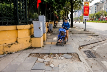 Hà Nội: Sở Xây dựng chỉ ra nguyên nhân khiến đá lát vỉa hè nhanh vỡ nát