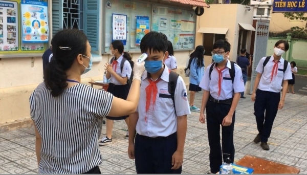 Yêu cầu tăng cường phòng, chống dịch COVID-19 trong trường học