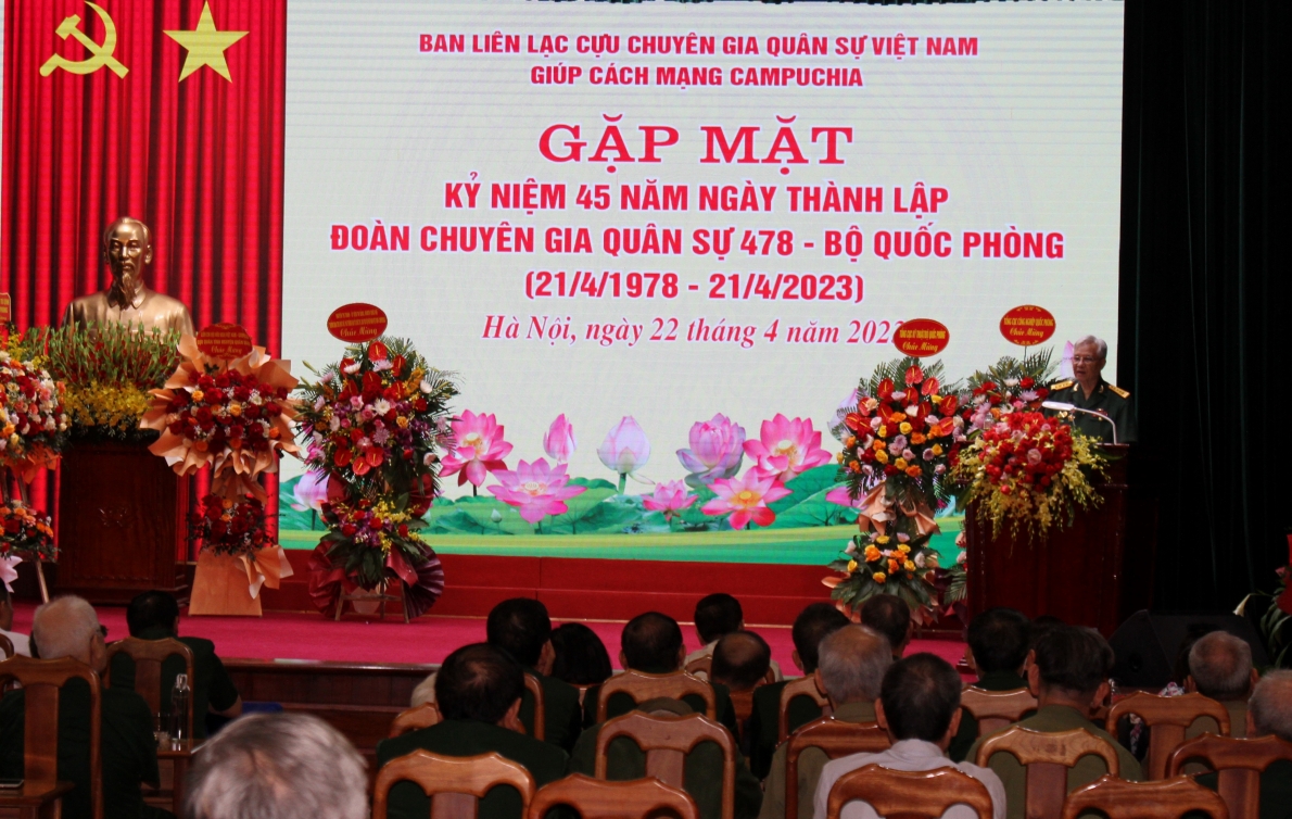 Quang cảnh buổi gặp mặt