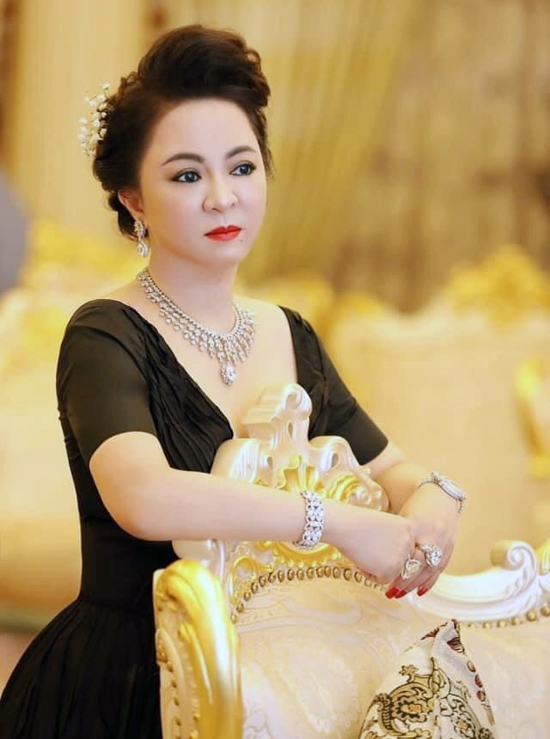 Truy tố bị can Nguyễn Phương Hằng cùng đồng phạm