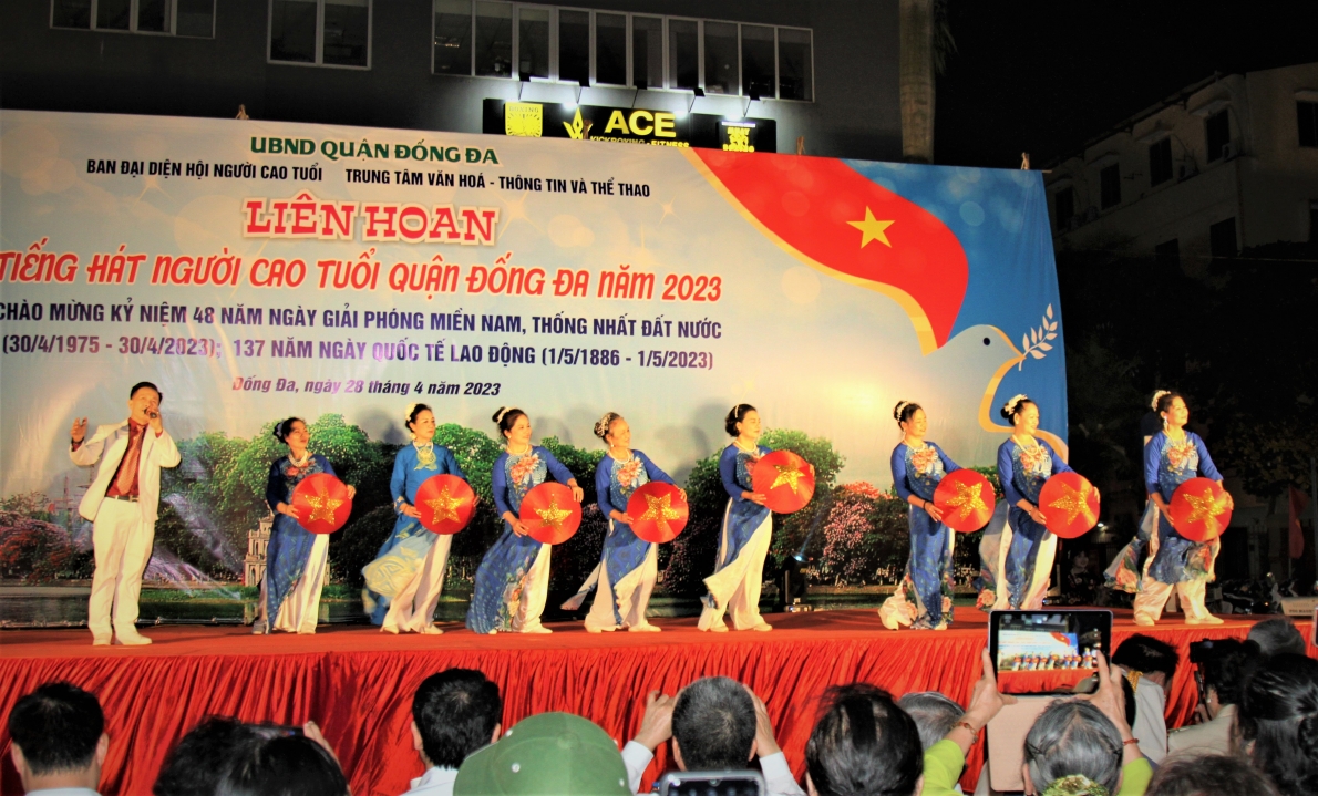 Chương trình ý nghĩa “hai trong một”