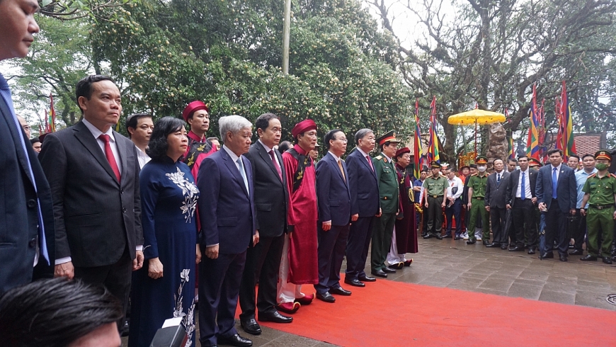 Chủ tịch nước Võ Văn Thưởng dâng hương Giỗ Tổ Hùng Vương