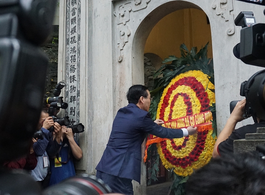 Chủ tịch nước Võ Văn Thưởng dâng hương Giỗ Tổ Hùng Vương