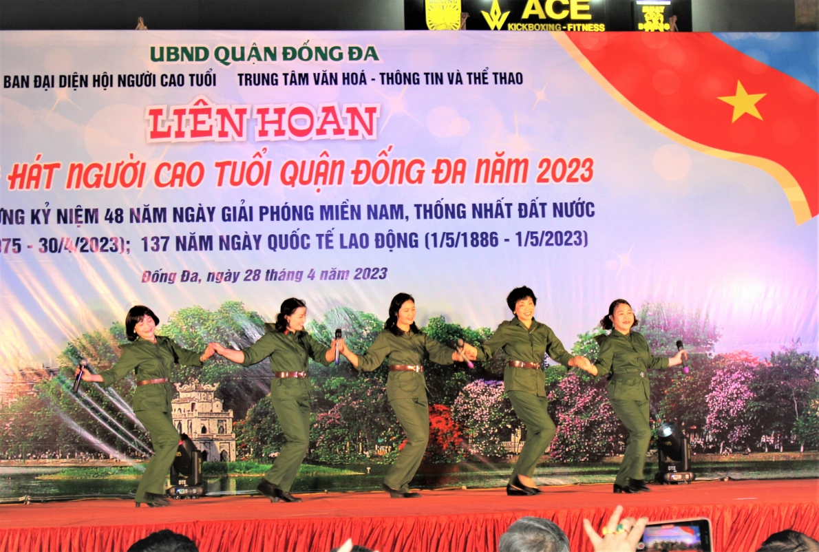 Chương trình ý nghĩa “hai trong một”